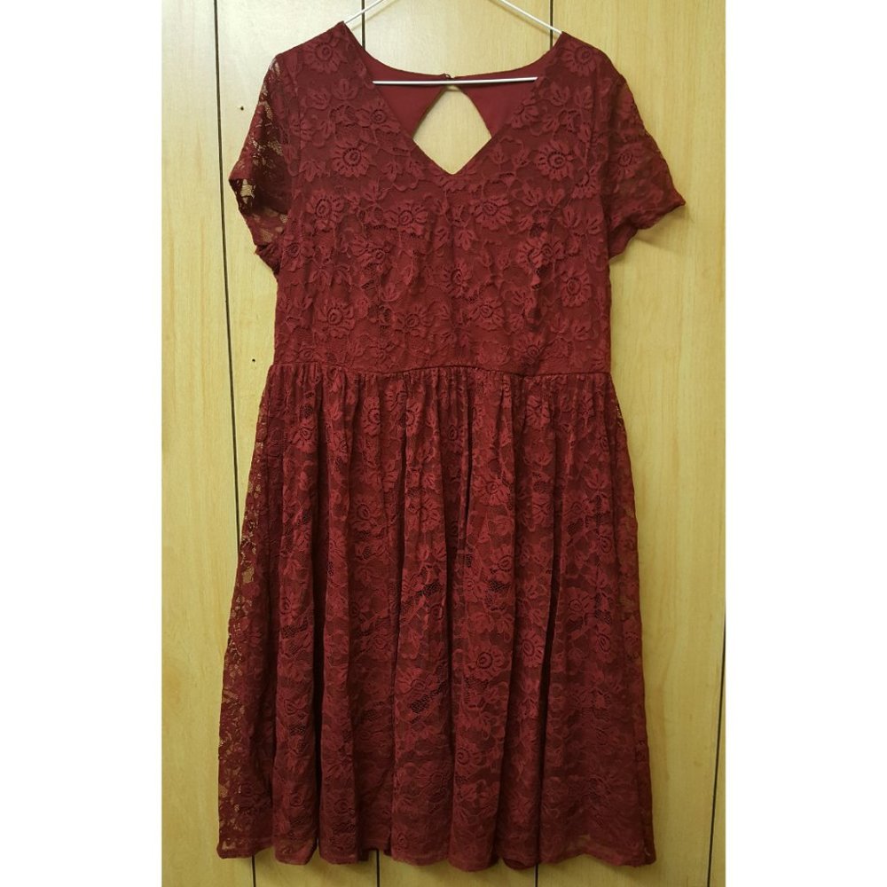 TORRID Red lace dress